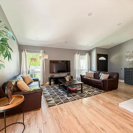 Villa Luxurious 4Br House With Swimming Pool -Fb